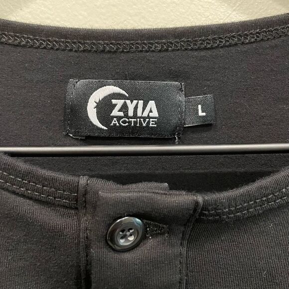 Zyia Active Men's Black Long Sleeve Henley Shirt Top - Size: Large - Picture 3 of 7
